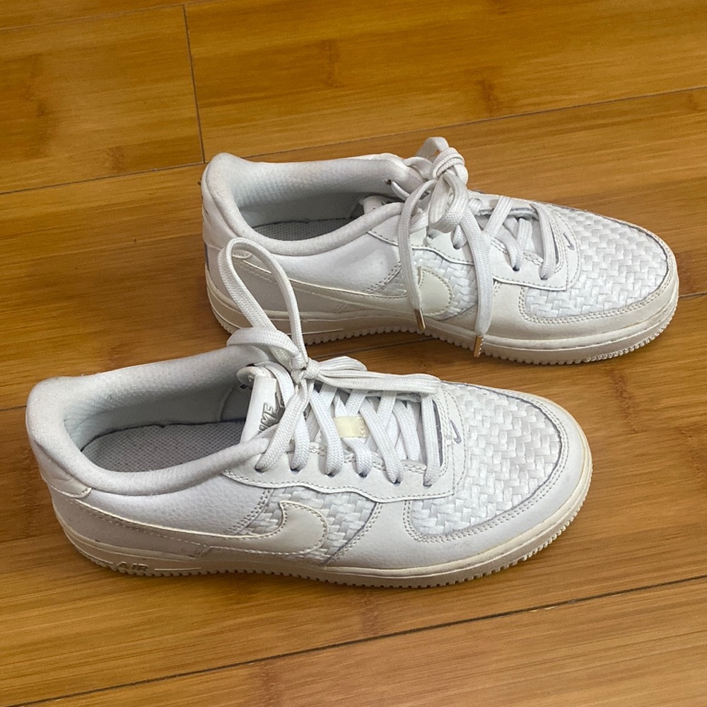 Nike Air Forces Youth 6.5